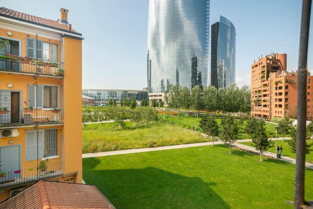 Free Wi-Fi - A/C - Vertical Tower - Garibaldi Mediolan Zewnętrze zdjęcie